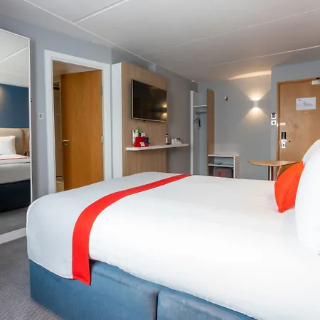 Holiday Inn Express Glasgow City Theatreland By Ihg-3