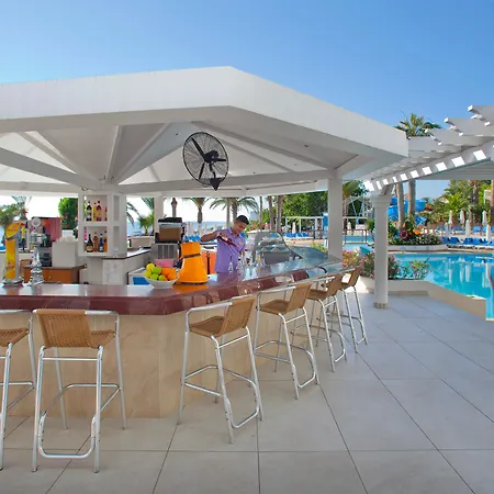 Golden Coast Beach Hotel-3