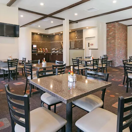 Best Western Pony Soldier Inn&Suites-3