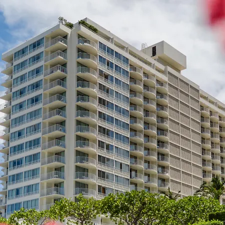 Hilton Vacation Club The Modern Honolulu-3