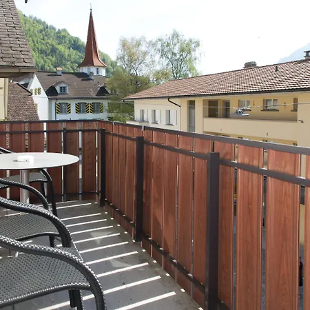 Hotel Roessli-2