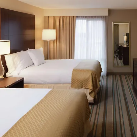 Doubletree By Hilton Hotel And Conference Center Chicago North Shore-3