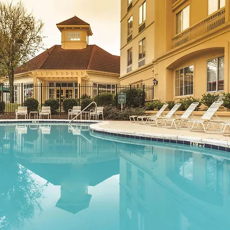 La Quinta By Wyndham Atlanta Ballpark/Galleria-2