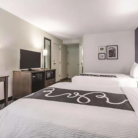 La Quinta Inn & Suites By Wyndham Myrtle Beach - N Kings Hwy-3