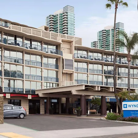 Wyndham San Diego Bayside-3