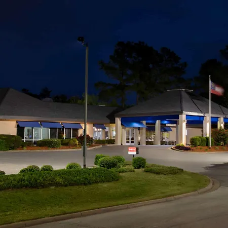 Ramada By Wyndham Augusta Fort Gordon-2
