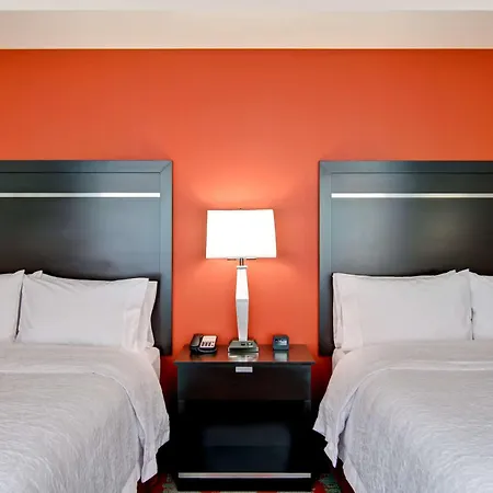 Hampton Inn And Suites Cincinnati - Downtown-2
