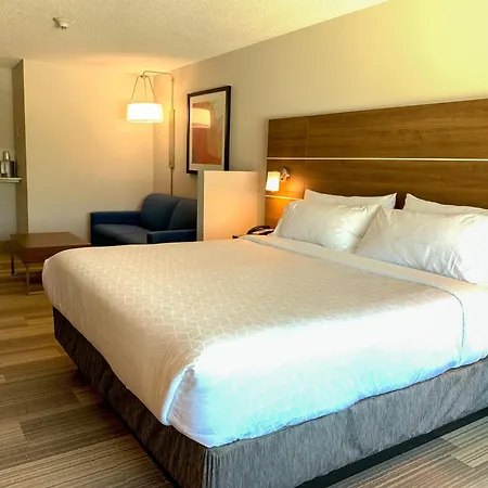 Holiday Inn Express & Suites Lexington Downtown Area-Keeneland By Ihg-3