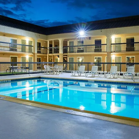 Quality Inn At Arlington Highlands-2