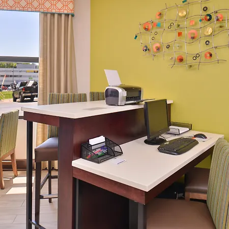 Holiday Inn Express & Suites Central Omaha By Ihg-3