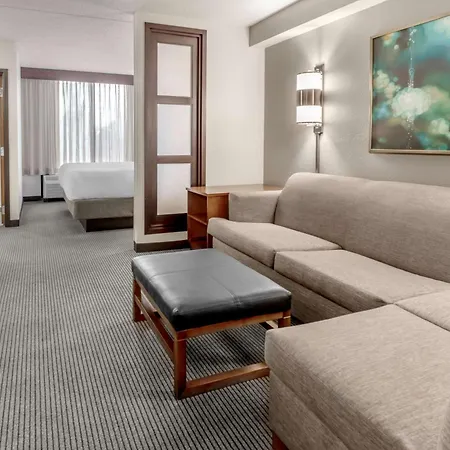 Hyatt Place Charlotte Airport Billy Graham Parkway-3