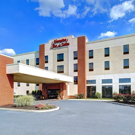 Hampton Inn & Suites Harrisburg-3