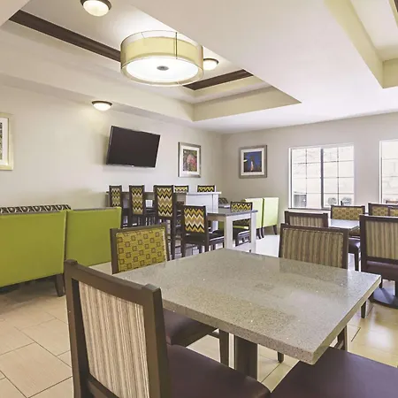 La Quinta By Wyndham Fresno Northwest-3