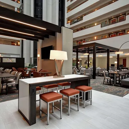 Embassy Suites Little Rock-2