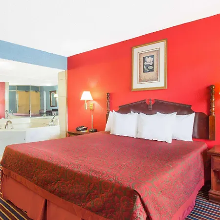 La Casa Inn Albany Near Tifton Ga I 75-3