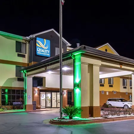 Quality Inn & Suites Montgomery East Carmichael Rd-3