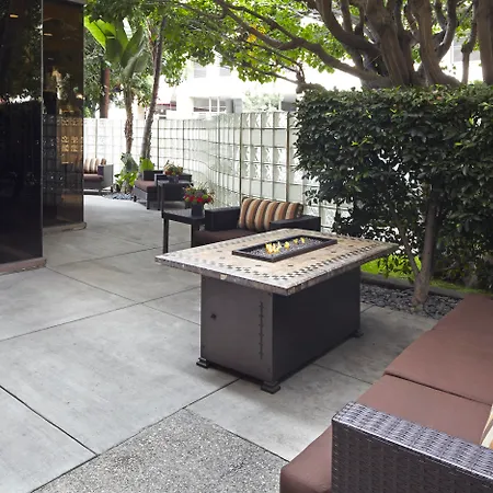 Courtyard By Marriott Los Angeles Lax / Century Boulevard-3