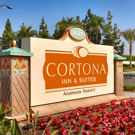 Cortona Inn And Suites Anaheim Resort-2