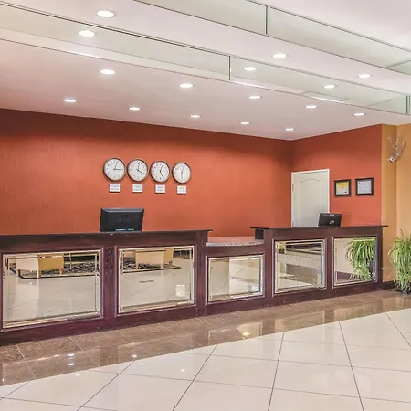 La Quinta By Wyndham Bridgeport-3