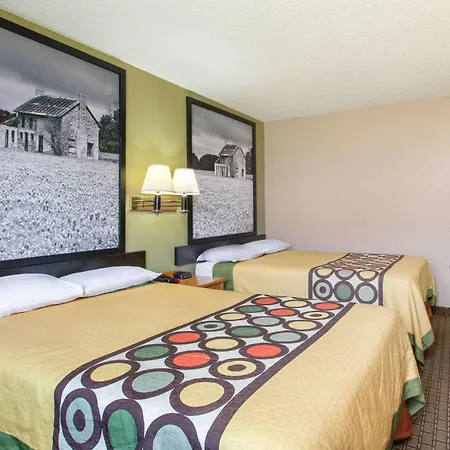 Super 8 By Wyndham Sherman-3
