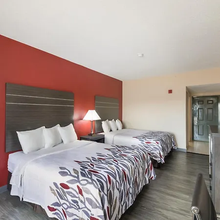 Red Roof Inn & Suites Austin East - Manor-2