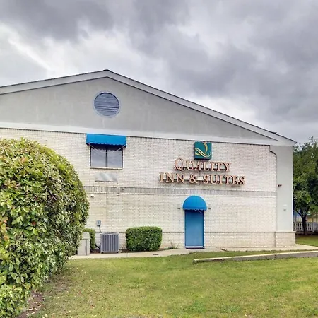 Quality Inn & Suites Grand Prairie South-3