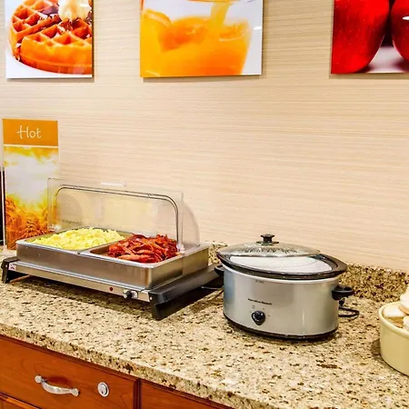 Quality Inn Oakwood-3