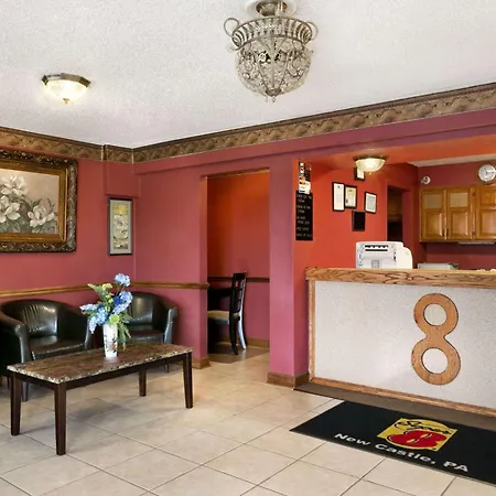 Super 8 By Wyndham New Castle-3