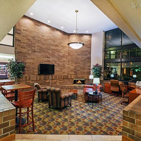 Americinn By Wyndham Omaha-3