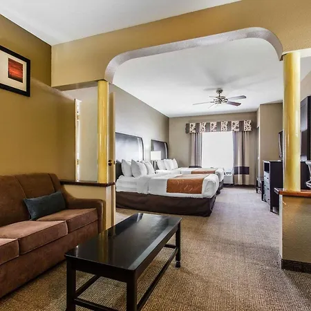 Comfort Suites Bakersfield-2