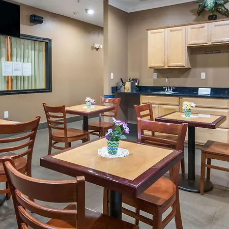 Rodeway Inn Carrollton I-35E-3