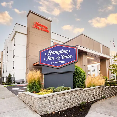 Hampton Inn & Suites Seattle-Downtown-3