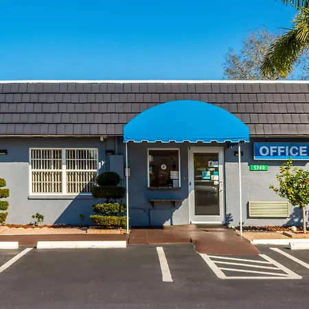 Surestay Hotel By Best Western Sarasota Lido Beach-3