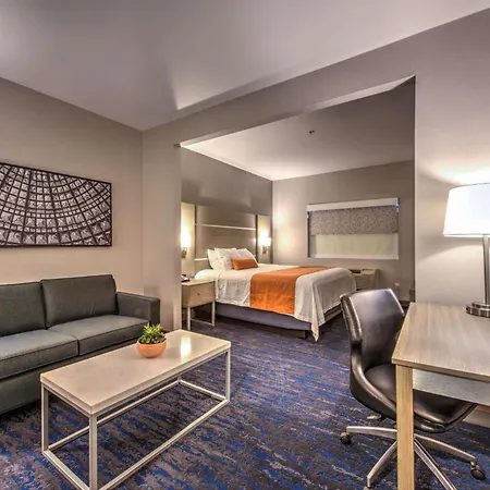 Best Western Plus Media Center Inn&Suites-2