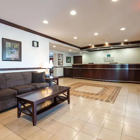 Quality Inn & Suites Quakertown-Allentown-3