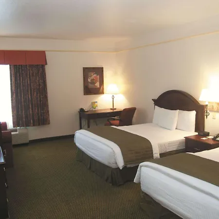 La Quinta By Wyndham Ft. Pierce-2