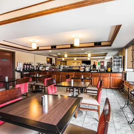 Quality Inn & Suites Towanda-2