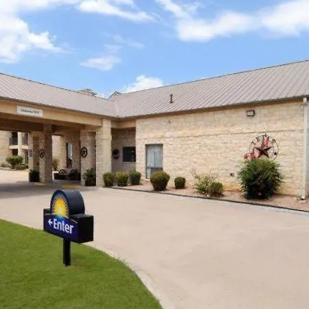 Days Inn & Suites By Wyndham Llano-2