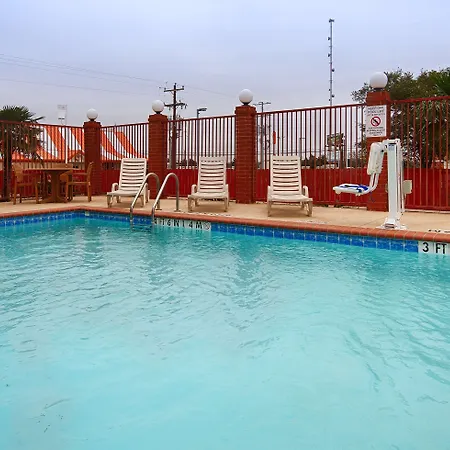 Best Western Giddings Inn & Suites-3