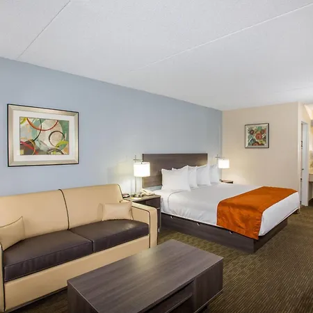 Days Inn & Suites By Wyndham Orlando Airport-3
