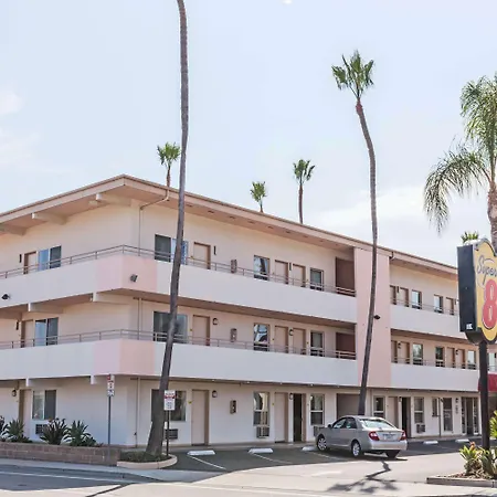 Super 8 By Wyndham Santa Barbara/Goleta-2