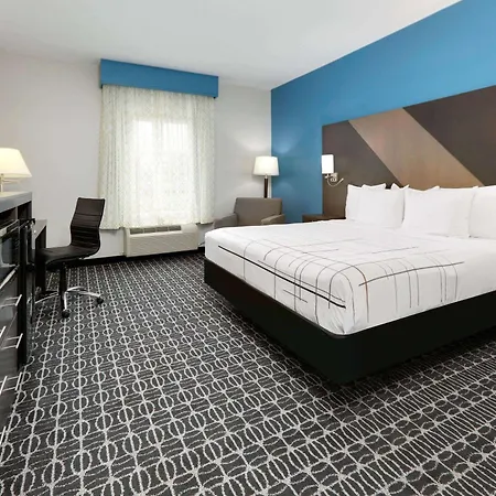 La Quinta By Wyndham Sulphur Springs-3