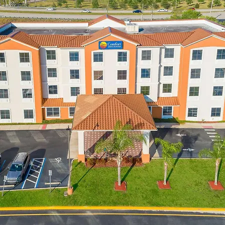 Comfort Inn & Suites Maingate South-3