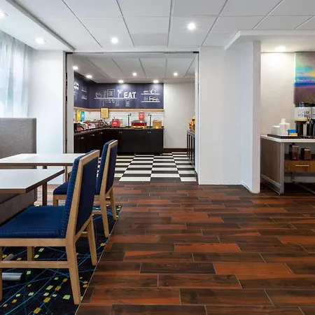 Hampton Inn Commercial Boulevard-Fort Lauderdale-2
