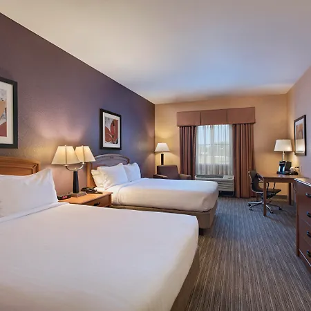 Holiday Inn Express & Suites Cedar Park-3