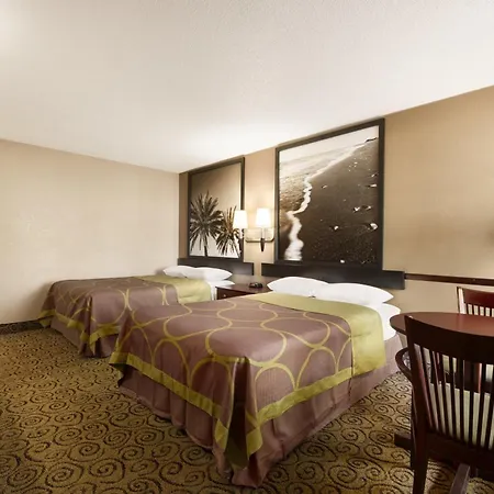 Super 8 By Wyndham Ormond Beach-2