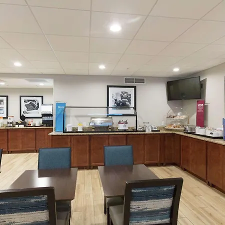 Hampton Inn Saint Augustine Beach-3