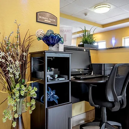 Quality Inn & Suites Glenmont - Albany South-2