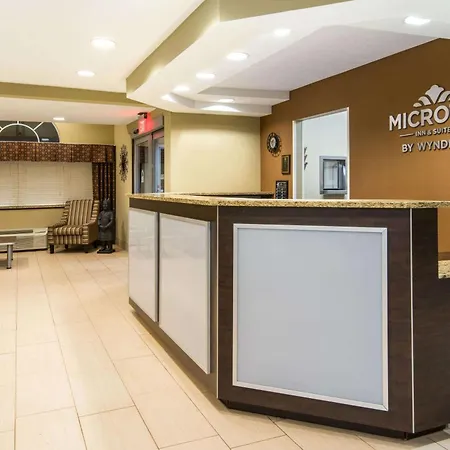 Microtel Inn And Suites North Canton-3