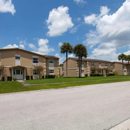 Super 8 By Wyndham Kissimmee-2